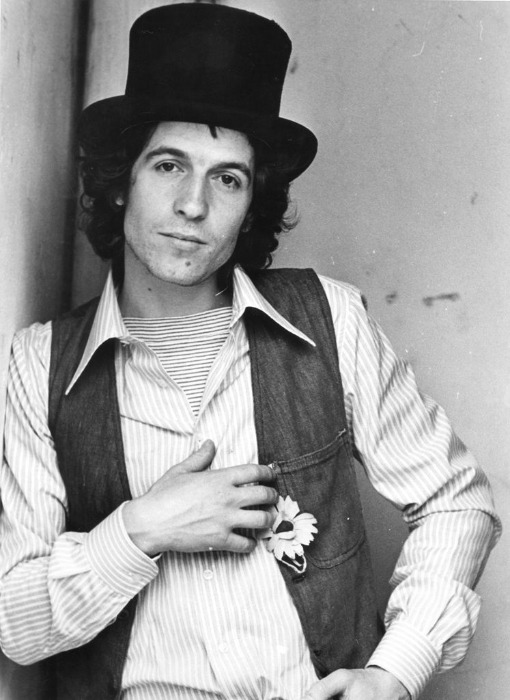 Mio fratello è figlio unico: il manifesto ribelle di Rino&nbsp;Gaetano